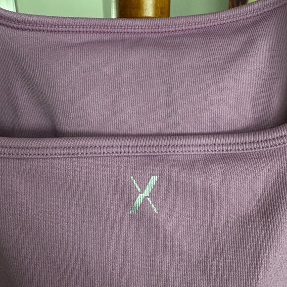 Knix - Good to Go Seamless Crop Tank in Amethyst (lilac) - Picture 7 of 7